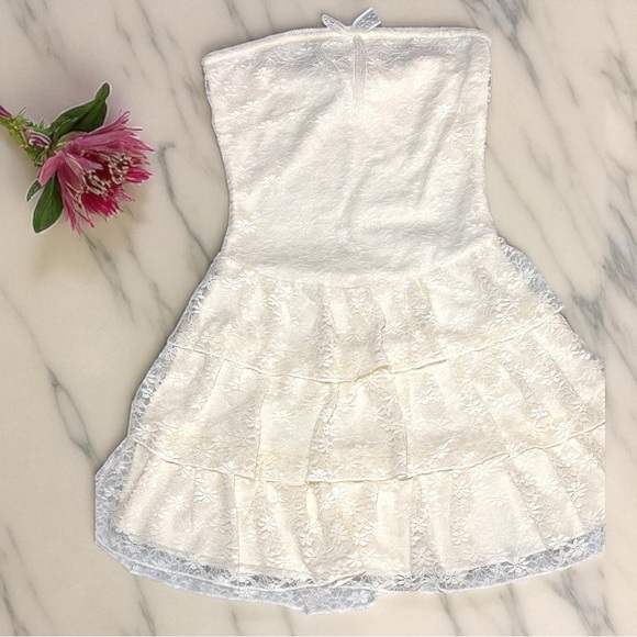 Thirty Thirty lace Strapless cream Dress small brand new - Picture 1 of 6